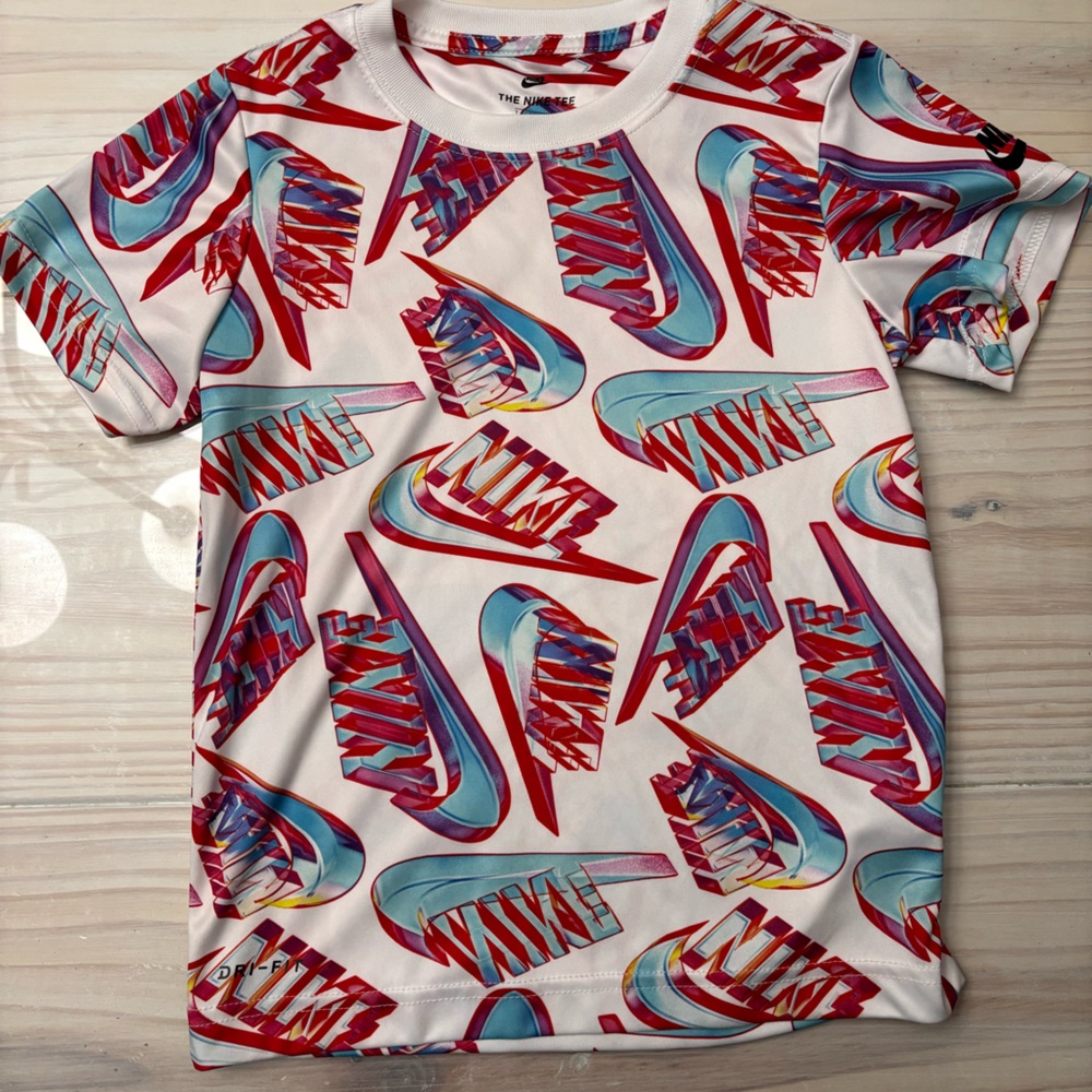 Kids Nike Tee Dri-fit